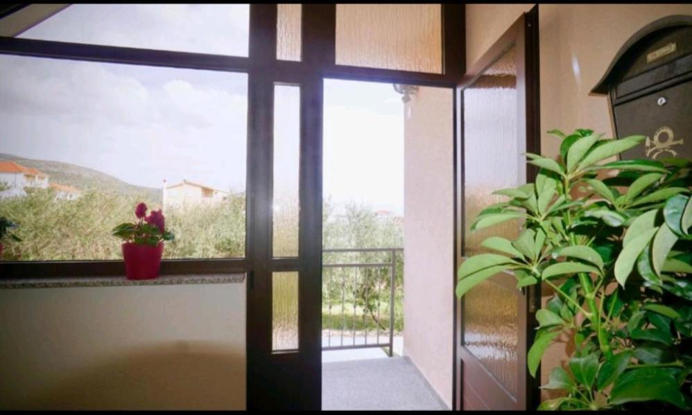 Roso Apartment With Sea View Trogir Zewnętrze zdjęcie